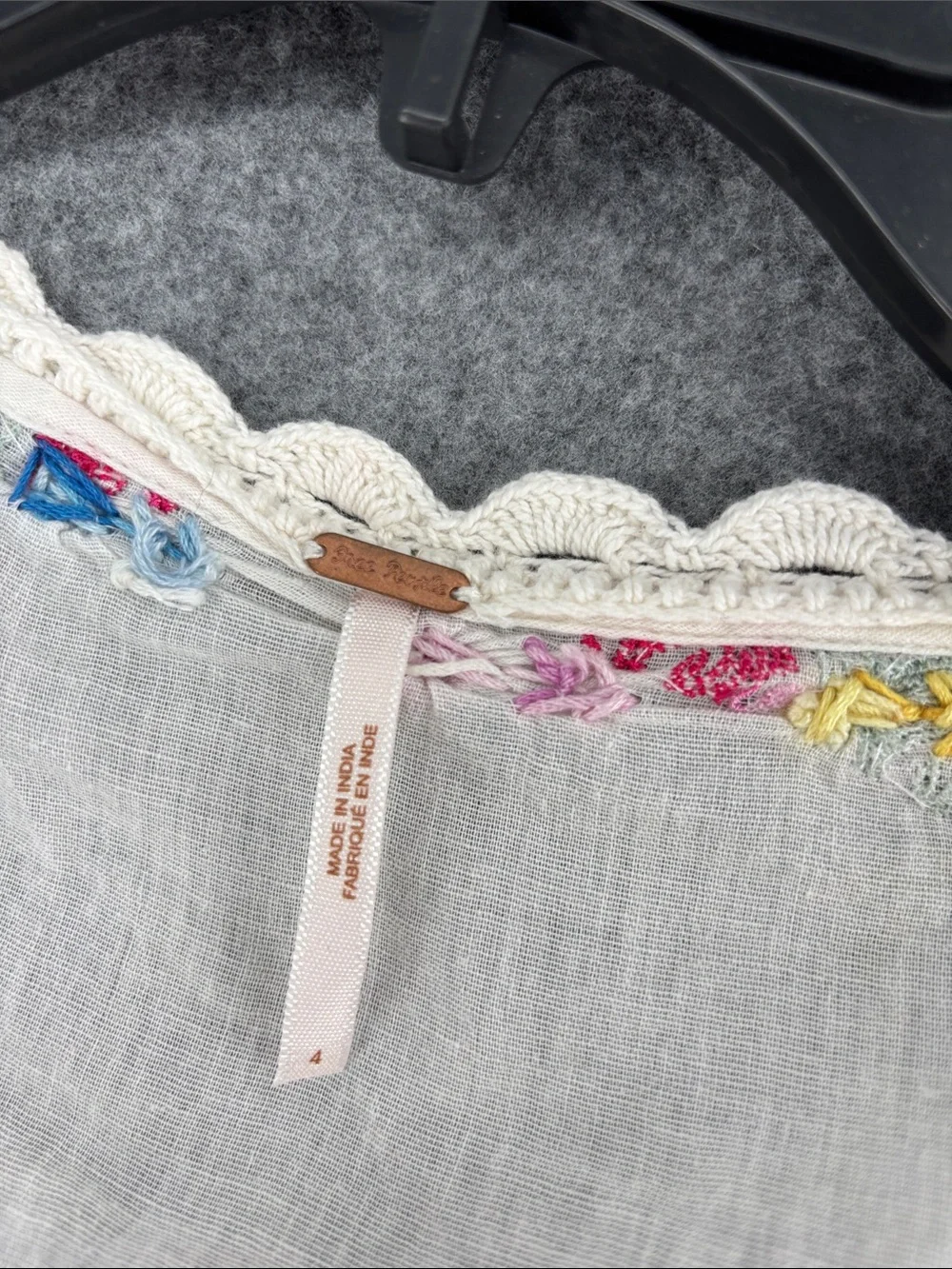 Free People Misty Meadow Embroidered flare sleeve Boho Dress size 4